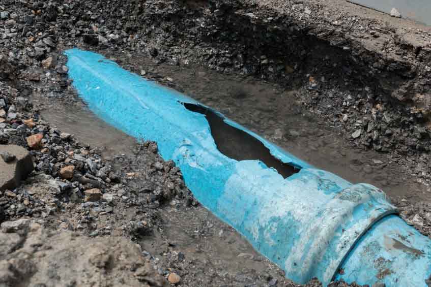Signs Your Commercial Drain Pipes Need Repair